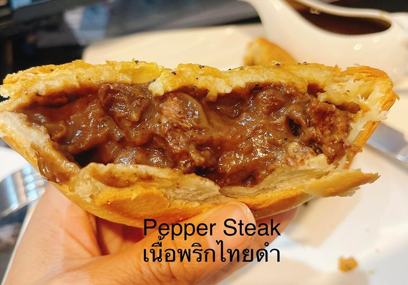 PEPPER STEAK PIE